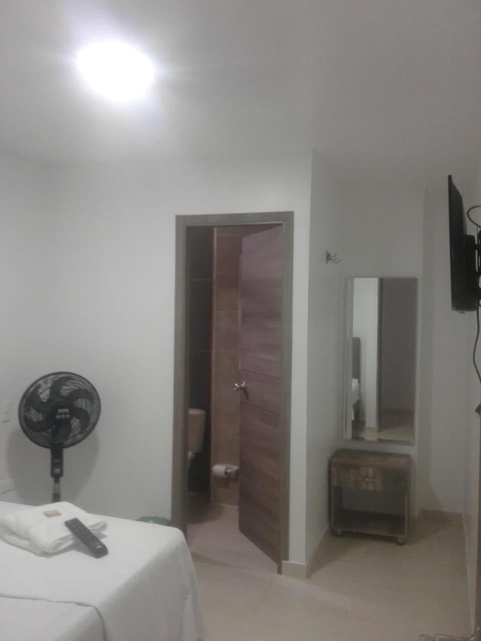 Hostal Piedra Del Sol Floridablanca Dış mekan fotoğraf